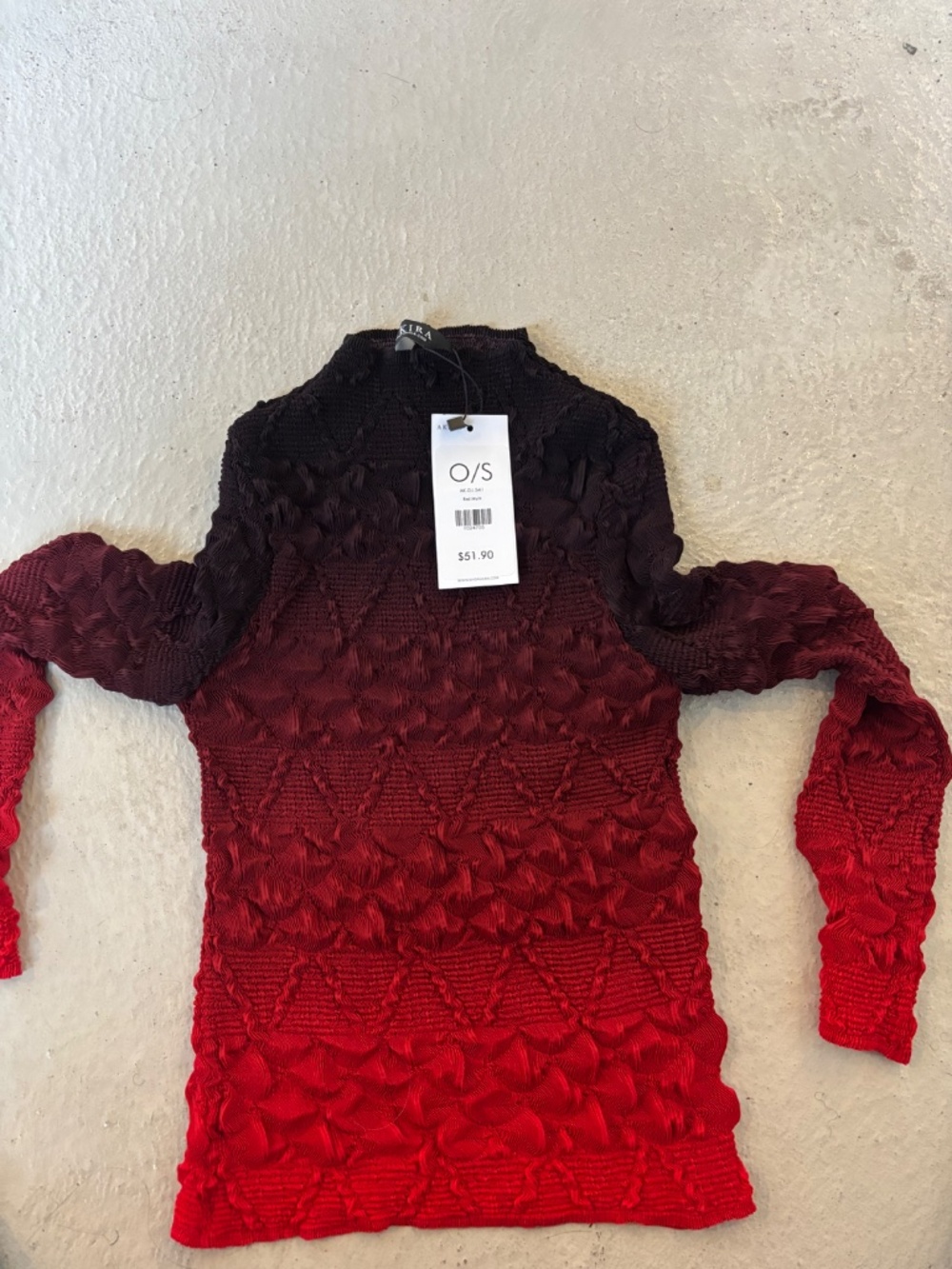 Akira ombre gradient top - Picture 2 of 3